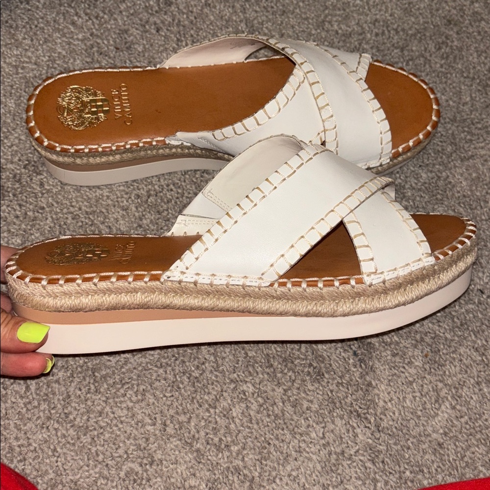 NEW vince camuto belisnda white sandal